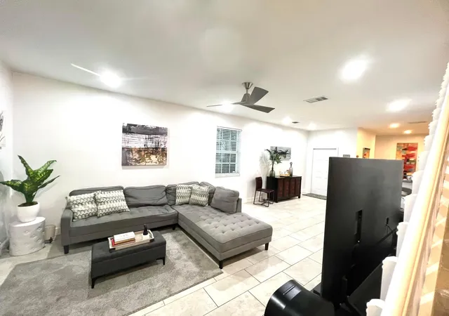 Homes for sale in Weston, FL | 2046 Madeira Dr, Weston, FL 33327 | MLS# B26041198