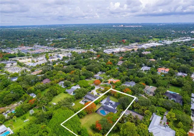 Photo 28 of Single family home for sale at 7970 Sw 122Nd St, Pinecrest, FL 33156 | MLS# A12036992 | Listing updated on 2026-10-09