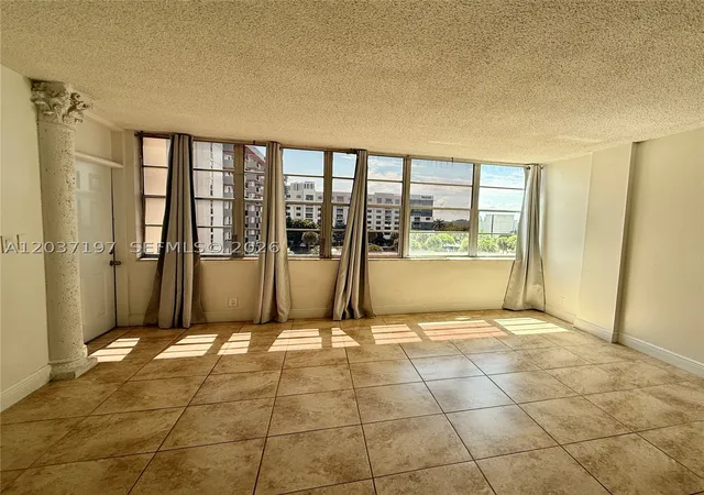 Photo 2 of Condo for sale at 2025 Ne 164th St #507, North Miami Beach, FL 33162 | MLS# A12037197 | Listing updated on 2026-08-22