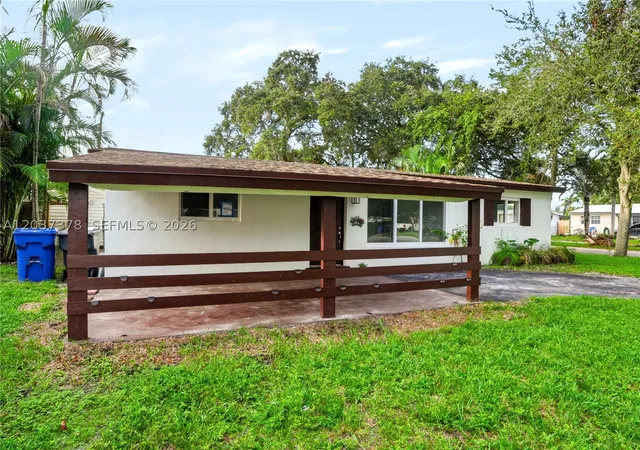 Photo 1 of Single family home for sale at 6570 Liberty St, Hollywood, FL 33024 | MLS# A12037378 | Listing updated on 2026-10-08