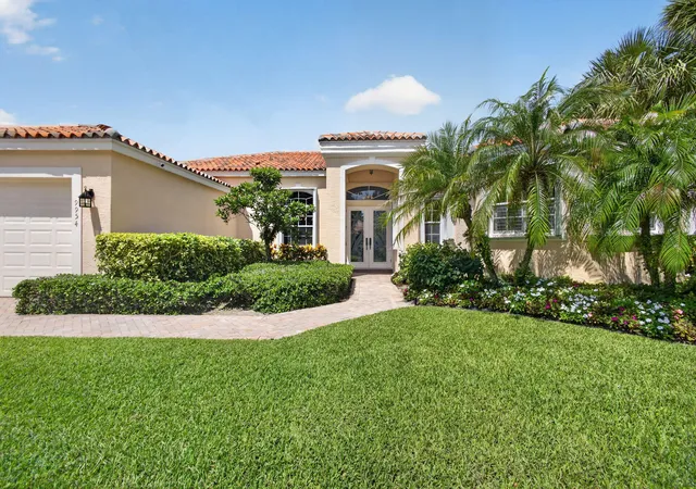 Homes for sale in Hobe Sound, FL | 9954 Se Osprey Pointe Dr Se, Hobe Sound, FL 33455 | MLS# B26041371