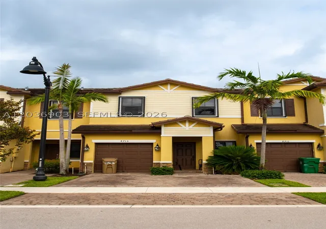 1st image of 4715 Caspian Way, Davie, FL 33314 | MLS# A12036903