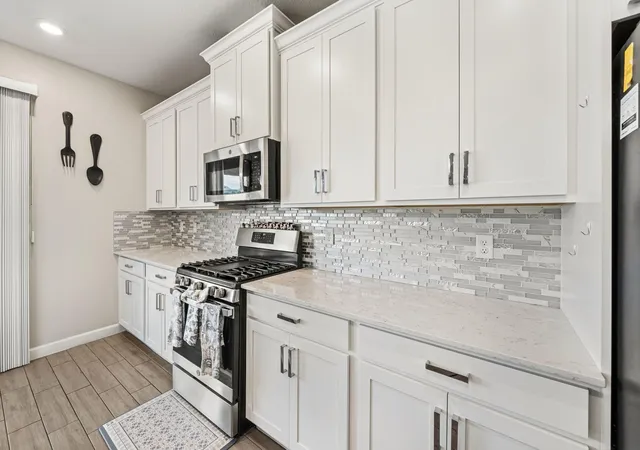 5th image of 1408 Wandering Willow Wy, Loxahatchee, FL 33470 | MLS# B26041434