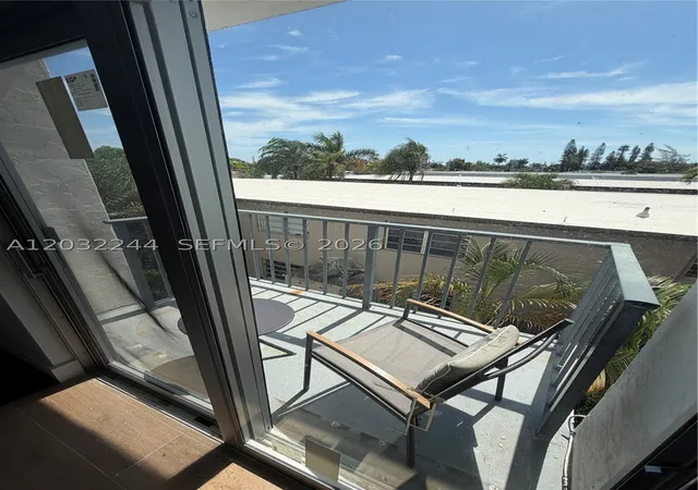 Photo 2 of Condo for sale at 1960 Marseille Dr #304, Miami Beach, FL 33141 | MLS# A12032244 | Listing updated on 2026-07-22