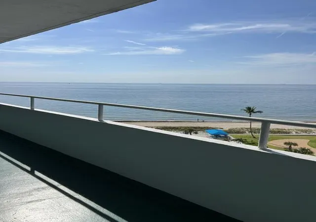 3rd image of 4050 N Ocean Dr, Lauderdale-by-the-Sea, FL 33308