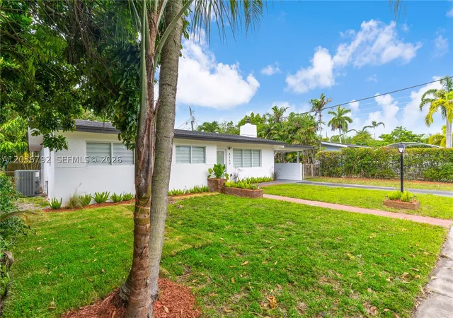 8660 SW 125th Ter