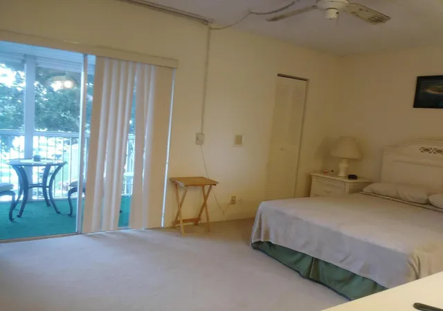 2nd image of 300 Vlg Grn Cir S, Palm Springs, FL 33461