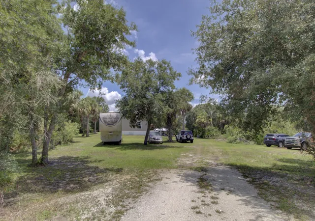 5th image of 19212 Nw 280Th St, Okeechobee, FL 34972 | MLS# B26041507