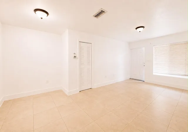 Homes for sale in Miami, FL | 990 Nw 1St St, Miami, FL 33128