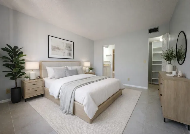 Homes for sale in Sunrise, FL | 10332 Sunrise Lakes Blvd #310, Sunrise, FL 33322 | MLS# B26041584