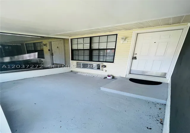 Homes for sale in Orlando, FL | 4251 E Michigan Street #4251, Orlando, FL 32812 | MLS# A12037272