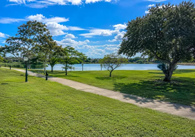 2nd image of 2828 Casita Wy #205, Delray Beach, FL 33445 | MLS# B26041729