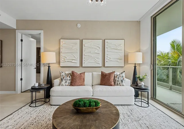 Listing Photo 4 - Condo for sale in building located at 2200 Brickell Ave, Miami, FL 33129 - Unit #220