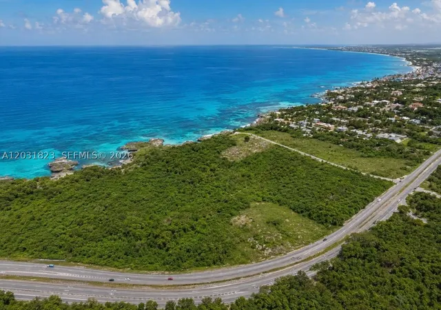 3rd image of Autovia Del Este, Boca Chica, FL 15400 | MLS# A12031823