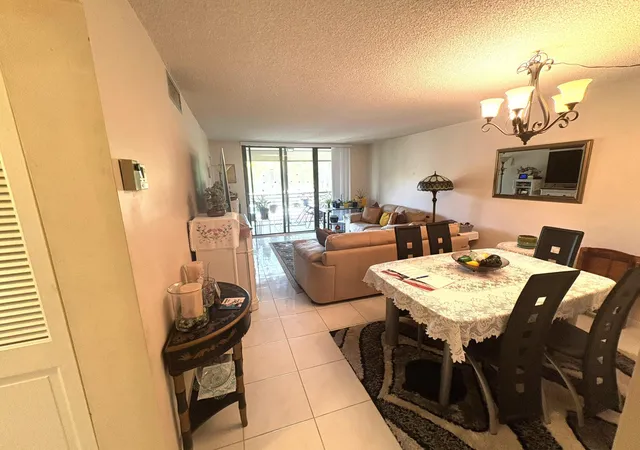 Homes for sale in Tamarac, FL | 8150 W Mcnab Rd #222, Tamarac, FL 33321 | MLS# B26041764