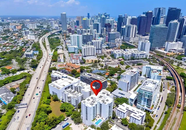 53rd image of 1723 Sw 2nd Ave #909, Miami, FL 33129 | MLS# B26041777