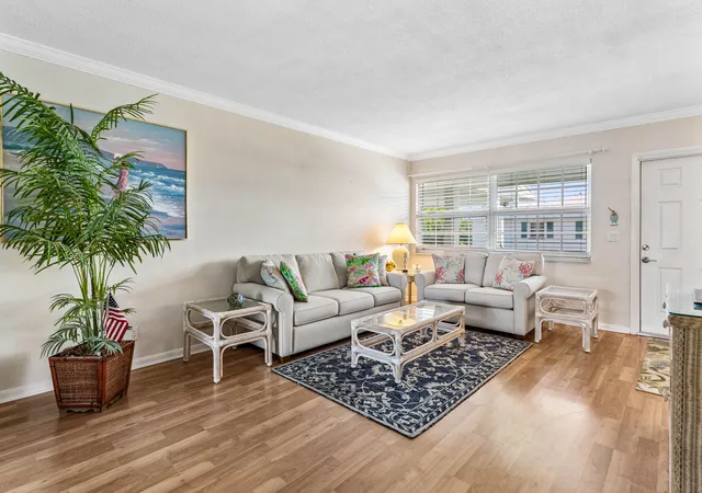 4th image of 5505 N Ocean Blvd #8-204, Ocean Ridge, FL 33435 | MLS# B26041798