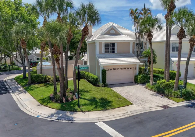 Homes for sale in Palm Beach Gardens, FL | 33 Selby Ln, Palm Beach Gardens, FL 33418 | MLS# B26041856