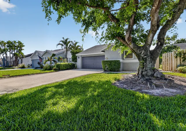 1st image of 1055 Nw 18th Ave, Delray Beach, FL 33445 | MLS# B26041874