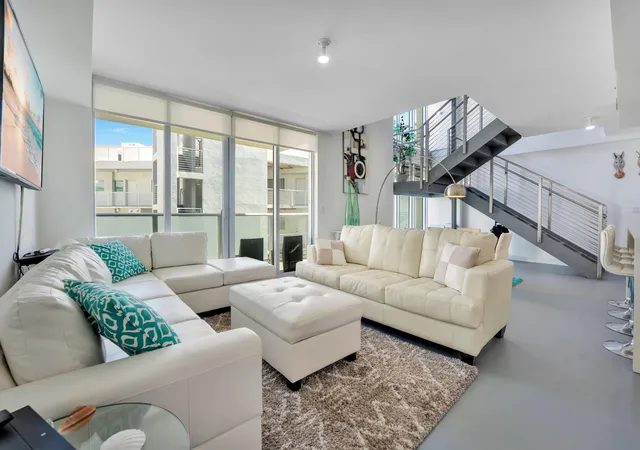 2nd image of 6620 Indian Creek Dr #602, Miami Beach, FL 33141 | MLS# B26041873