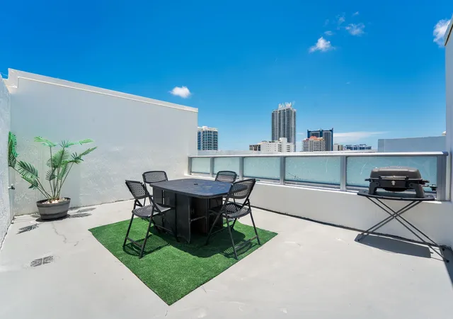 45th image of 6620 Indian Creek Dr #602, Miami Beach, FL 33141 | MLS# B26041873