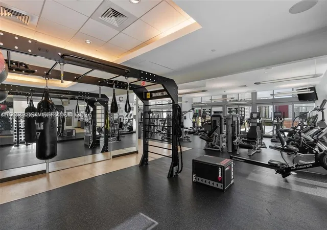 27th image of 79 Sw 12th St #2204-S, Miami, FL 33130 | MLS# A12033864