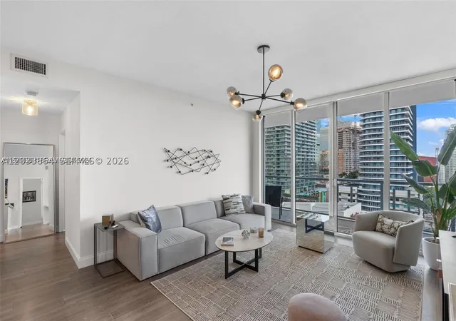 3rd image of 79 Sw 12Th St #2204-S, Miami, FL 33130 | MLS# A12033864