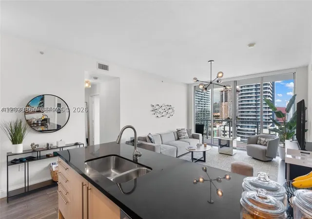 5th image of 79 Sw 12Th St #2204-S, Miami, FL 33130 | MLS# A12033864