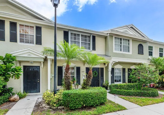 39th image of 1022 Kokomo Key Ln, Delray Beach, FL 33483 | MLS# B26041913