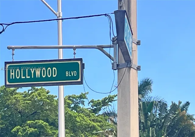Photo 2 of Single family home for sale at 1031 Hollywood Blvd, Hollywood, FL 33019 | MLS# A12038318 | Listing updated on 2026-10-08