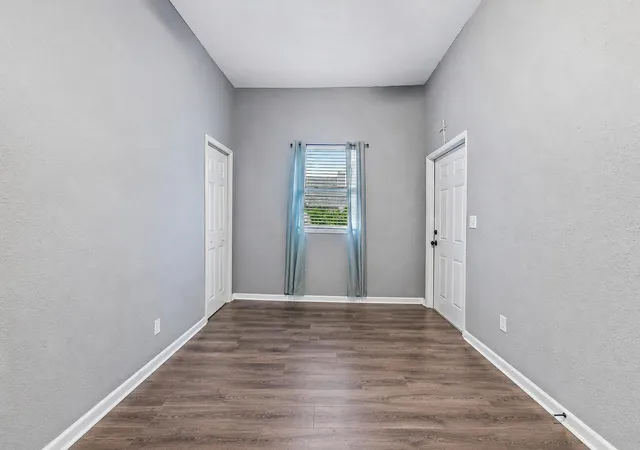 2nd image of 3207 Pinewood Ave, West Palm Beach, FL 33407 | MLS# B26041922