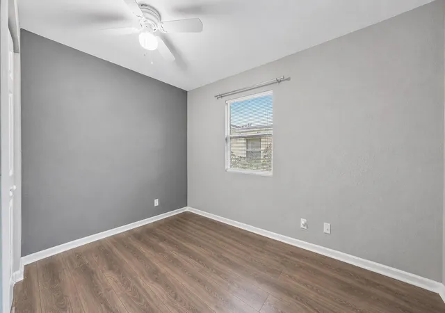 5th image of 3207 Pinewood Ave, West Palm Beach, FL 33407 | MLS# B26041922