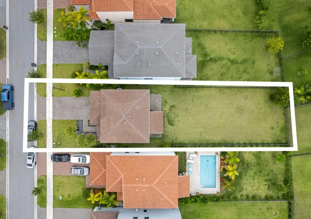 4th image of 16169 Sea Turtle Pl, Loxahatchee, FL 33470 | MLS# B26041942
