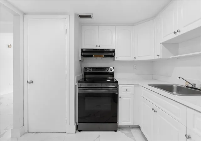 4th image of 4164 Inverrary Dr #412, Lauderhill, FL 33319 | MLS# B26041949