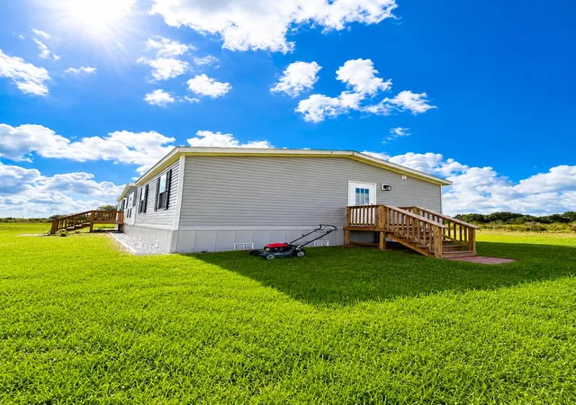 24th image of 18720 Nw 242nd St, Okeechobee, FL 34972 | MLS# B26042001