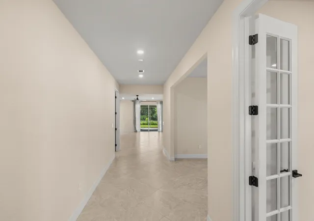 Homes for sale in Port St Lucie, FL | 10275 Sw Captiva Dr, Port St Lucie, FL 34987 | MLS# B26042016