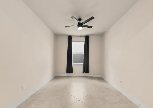 Homes for sale in Port St Lucie, FL | 10275 Sw Captiva Dr, Port St Lucie, FL 34987 | MLS# B26042016