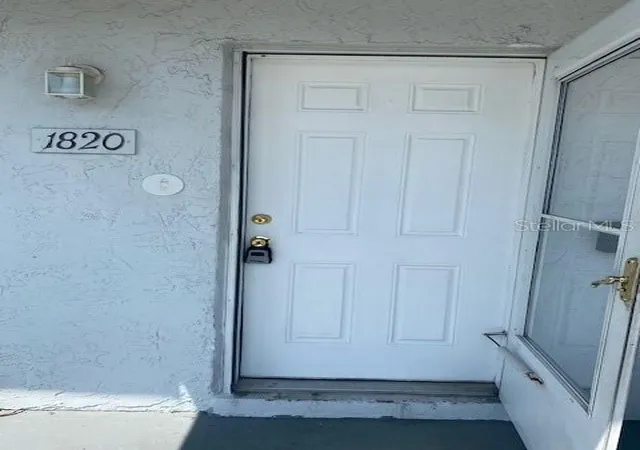 Homes for sale in Orlando, FL | 1820 Amberly Ave #T-10, Orlando, FL 32822 | MLS# B26042012