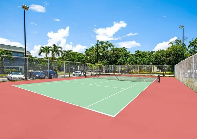 Homes for sale in Tamarac, FL | 5190 E Sabal Palm Blvd #209, Tamarac, FL 33319 | MLS# B26042040