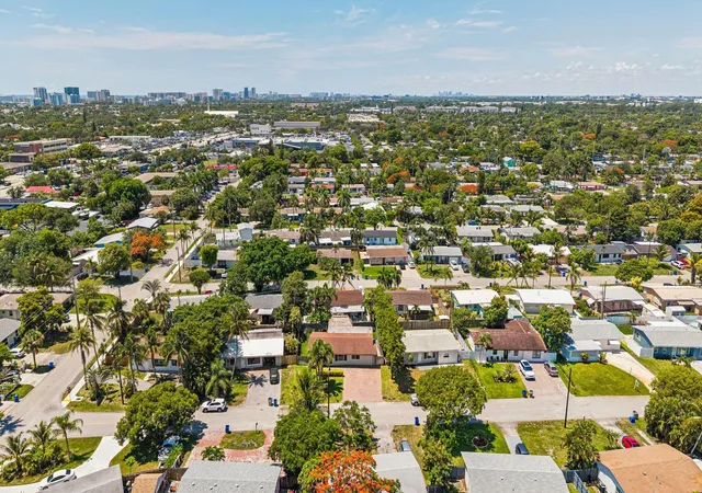 Homes for sale in Pompano Beach, FL | 1660 Ne 31St Ct, Pompano Beach, FL 33064 | MLS# B26041074
