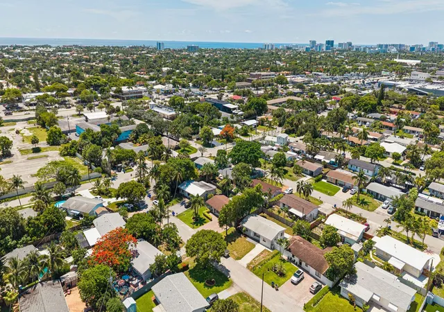 Homes for sale in Pompano Beach, FL | 1660 Ne 31St Ct, Pompano Beach, FL 33064 | MLS# B26041074