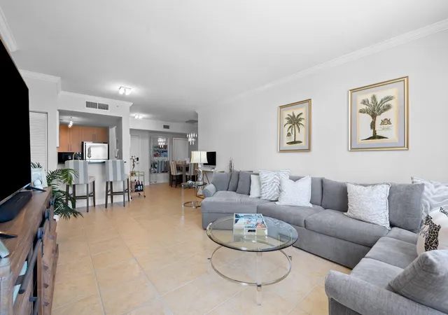 2nd image of 511 Se 5 Ave #1409, Fort Lauderdale, FL 33301 | MLS# B26042102