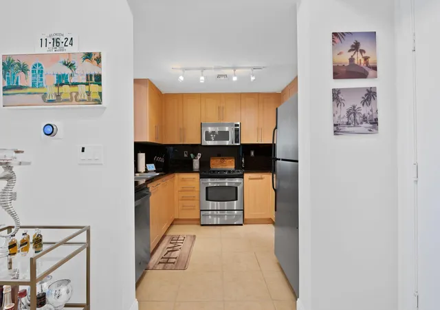 4th image of 511 Se 5 Ave #1409, Fort Lauderdale, FL 33301 | MLS# B26042102