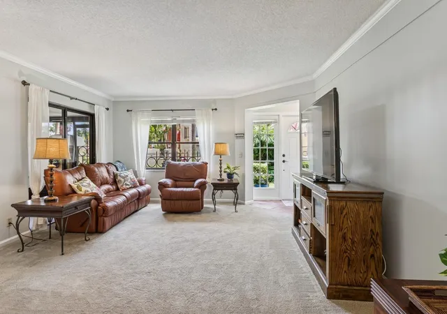 3rd image of 24 Uno Lago Dr, Juno Beach, FL 33408 | MLS# B26042107