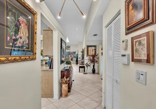 5th image of 6454 Pointe Pleasant Cir, Delray Beach, FL 33484 | MLS# B26042168