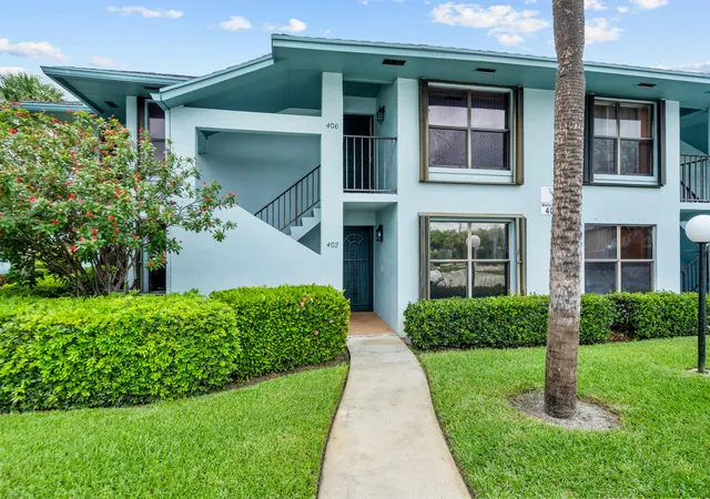 3rd image of 950 S Kanner Hwy #402, Stuart, FL 34994 | MLS# B26042173