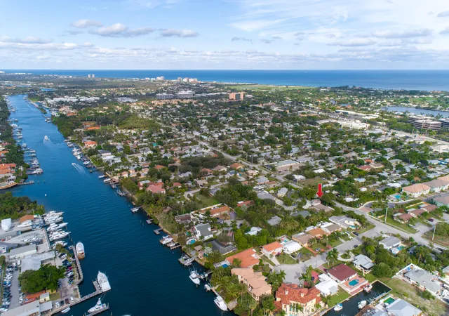 3rd image of 2016 Joy-Rene Ln, North Palm Beach, FL 33408 | MLS# B26042234