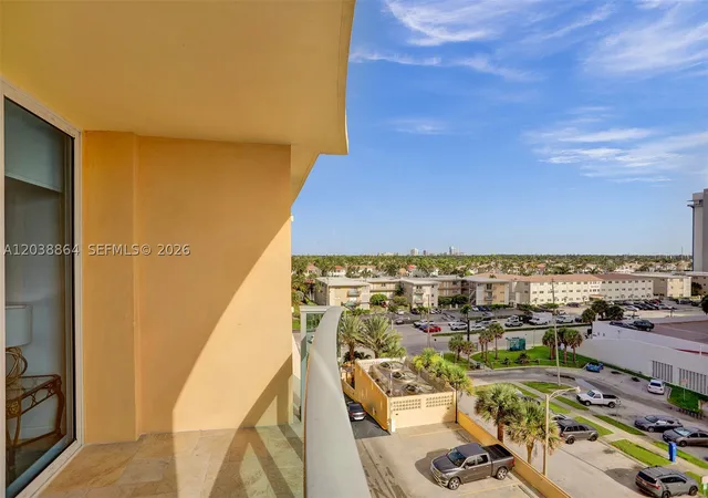 Photo 2 of Condo for sale at 2501 S Ocean Dr #605, Hollywood, FL 33019 | MLS# A12038864 | Listing updated on 2026-10-08