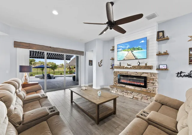 4th image of 2091 Sw Hobby Ct, Port St Lucie, FL 34953 | MLS# B26042299