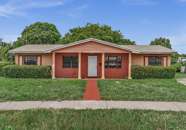Homes for sale in Opa Locka, FL | 17032 Nw 49th Ct, Opa Locka, FL 33055 | MLS# B26042361